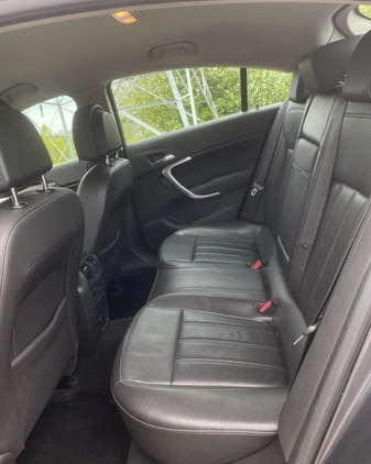 Opel Insignia cena 22300 przebieg: 306000, rok produkcji 2011 z Czchów małe 121